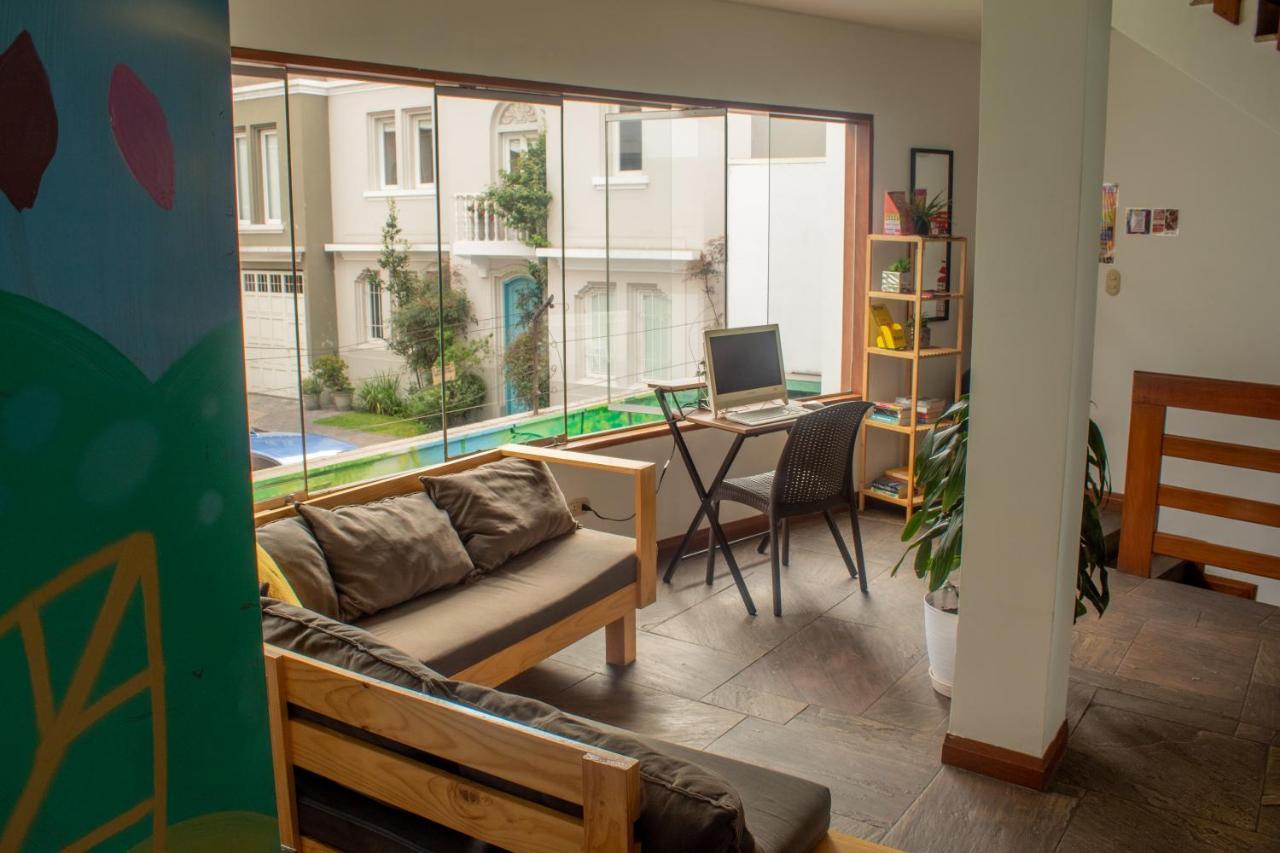 Rainbow Hostel ลิมา ภายนอก รูปภาพ